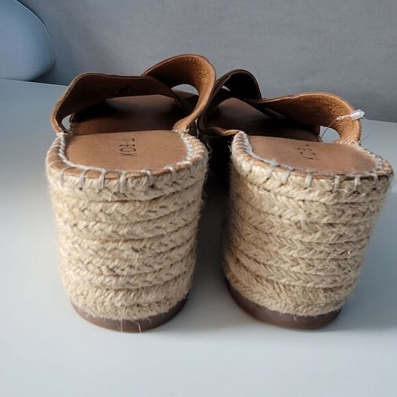 Kelsey Dagger Brooklyn women's Golden Tan Leather Wedge Slip on Shoes size 9 - Picture 5 of 13